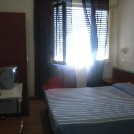 Berlati Otel Pinarella