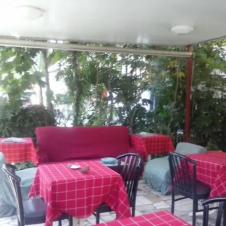 Hotel Berlati Pinarella